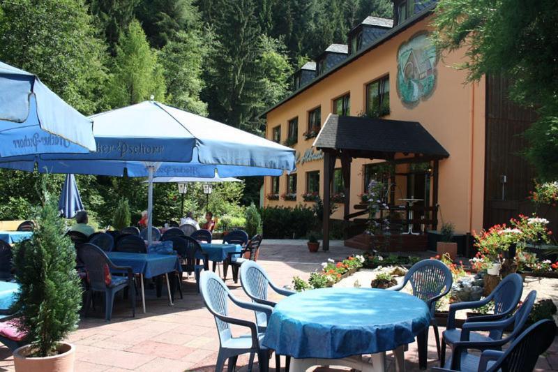 Waldhotel Albachmuehle Mit Albacher Stuben Wasserliesch Exterior photo